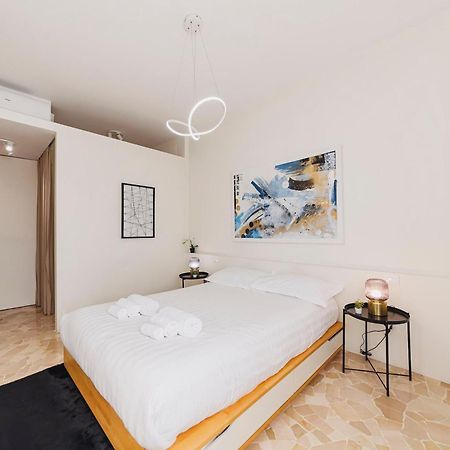 Luminoso Apt In Porta Venezia Milan Extérieur photo